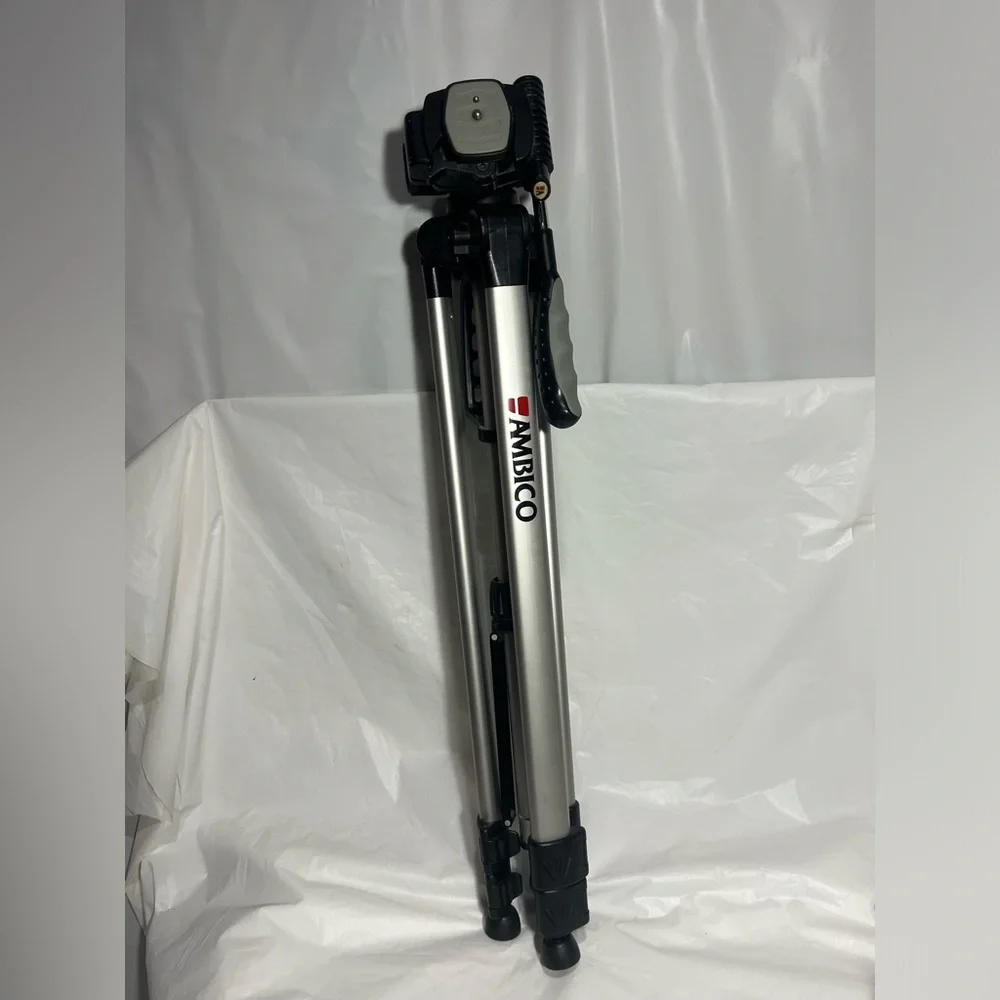 AMBICO V-0552 61 Inch PHOTO VIDEO TRIPOD - leverage is broken
